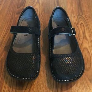 Belle Mary Jane Alegria Shoes Sz 37